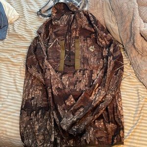 Drake turkey jacket with spine pad